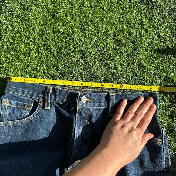 Vintage Levis 550 Jeans Shorts Size 32 JR 11 Relaxed Fit Denim Mid-Rise USA Made - Picture 11 of 13